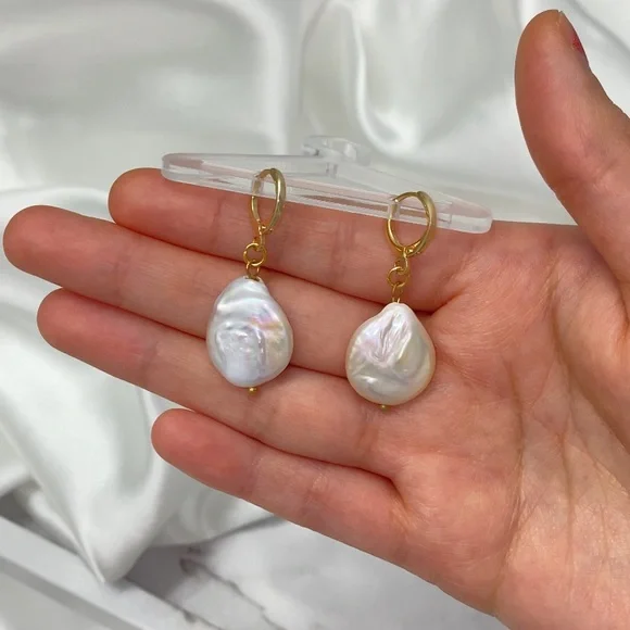 Baroque Pearl Huggie Hoop Earrings - Picture 1 of 2
